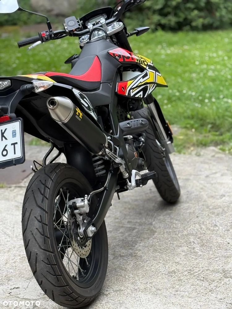 Aprilia SX - 6