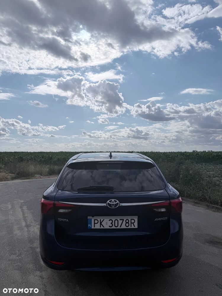 Toyota Avensis 1.8 Premium MS - 2