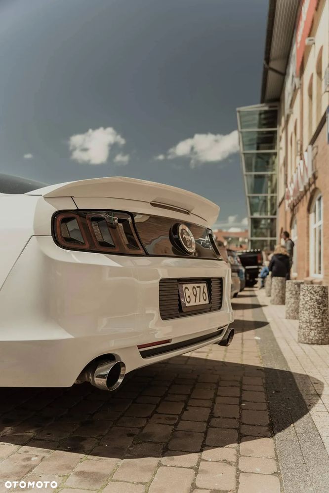 Ford Mustang 3.7 V6 - 12