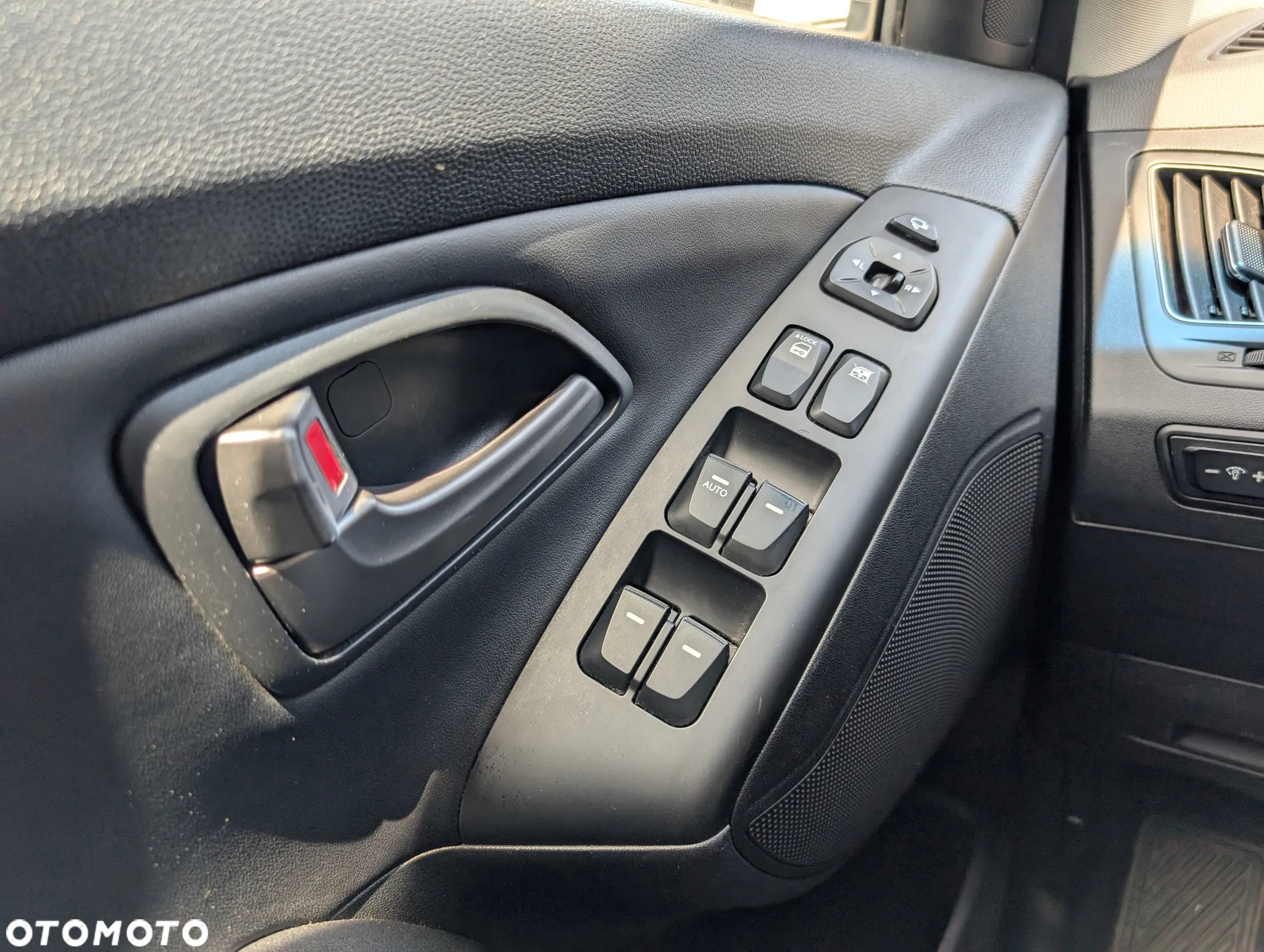 Hyundai ix35 1.6 GDI Comfort 2WD - 20