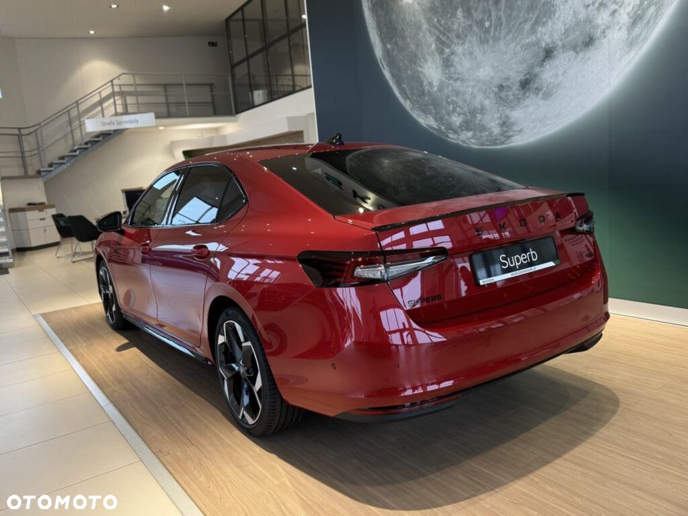 Skoda Superb 2.0 TSI DSG 4x4 Sportline - 6