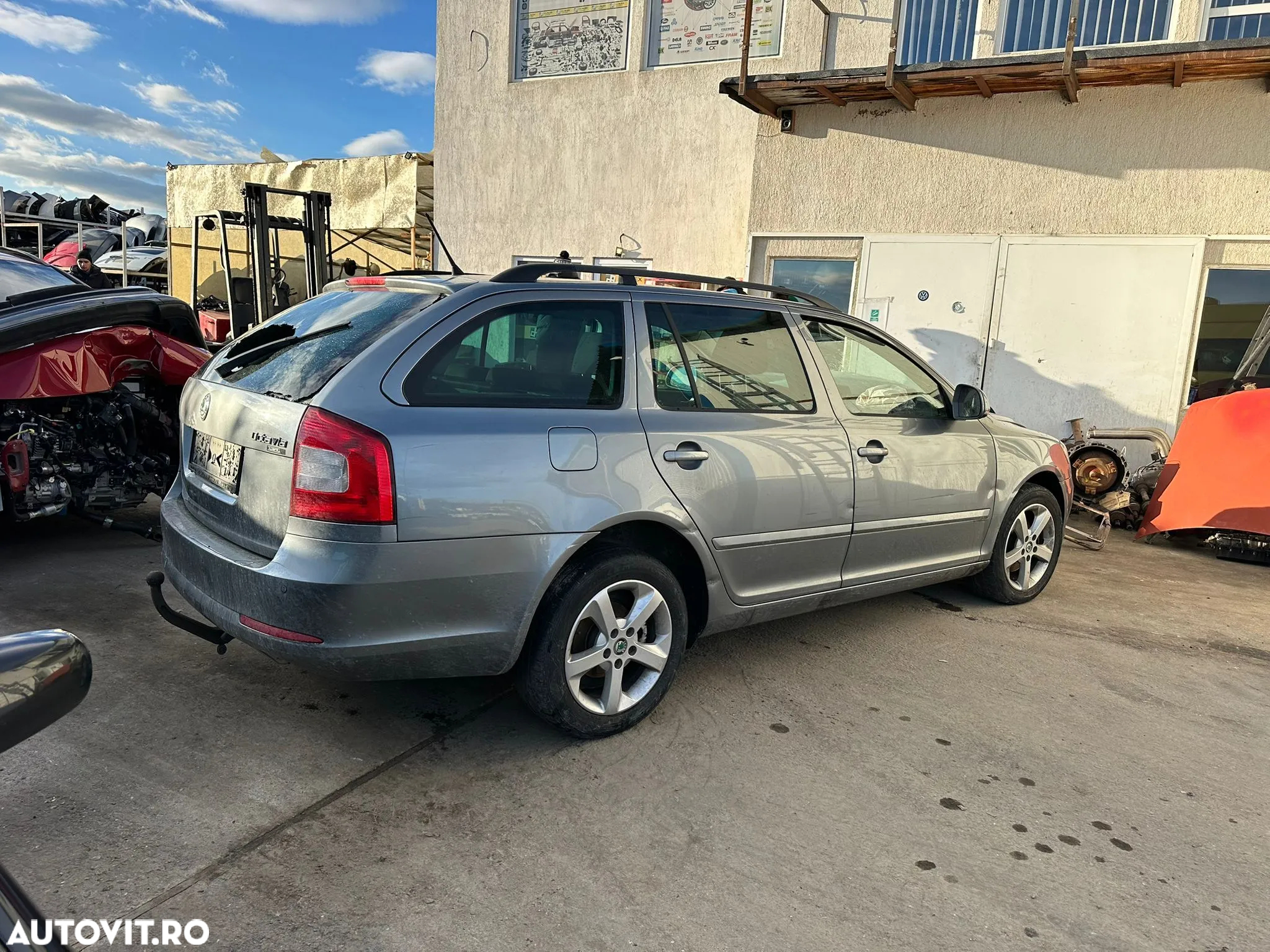 Dezmembrari Skoda Octavia 2 Facelift / 1.2 TSI - 4