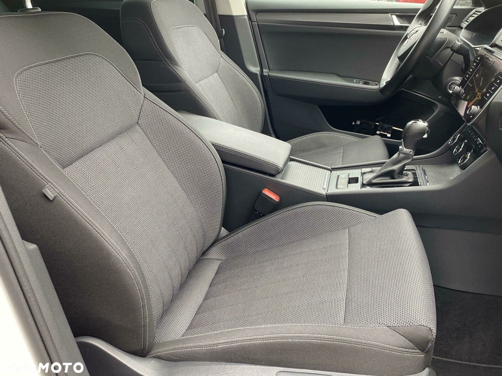 Skoda Superb 2.0 TDI SCR Style DSG - 17