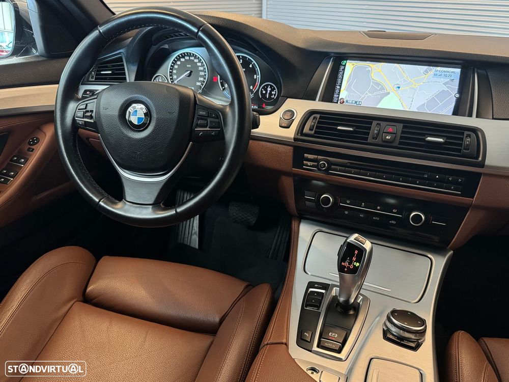 BMW 520 d Line Luxury Auto - 24
