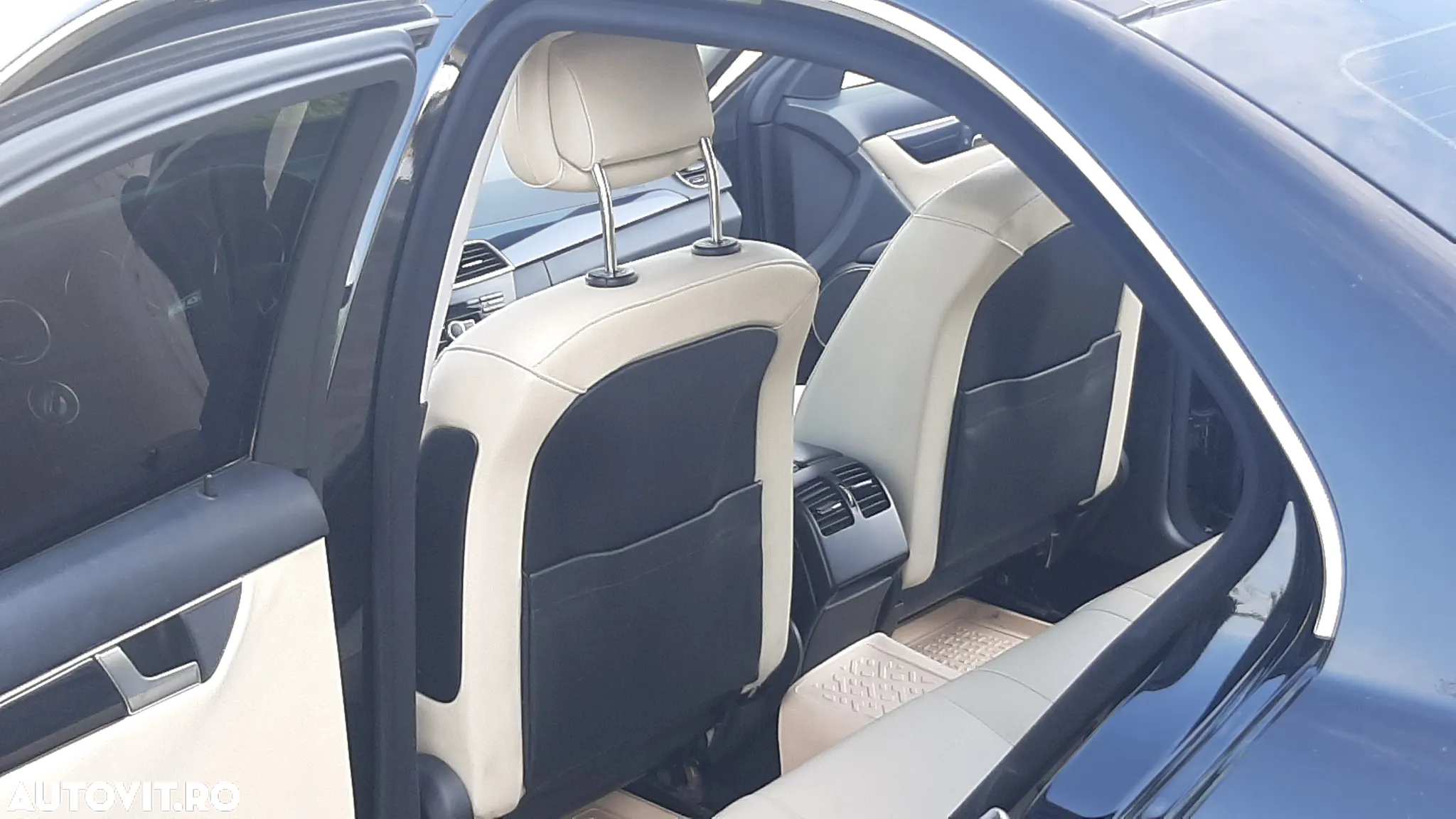 Mercedes-Benz C - 4
