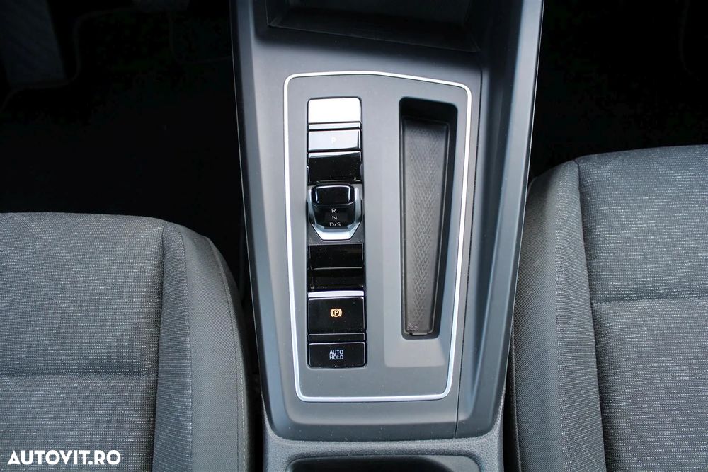 Volkswagen Golf 2.0 TDI DSG Life - 19