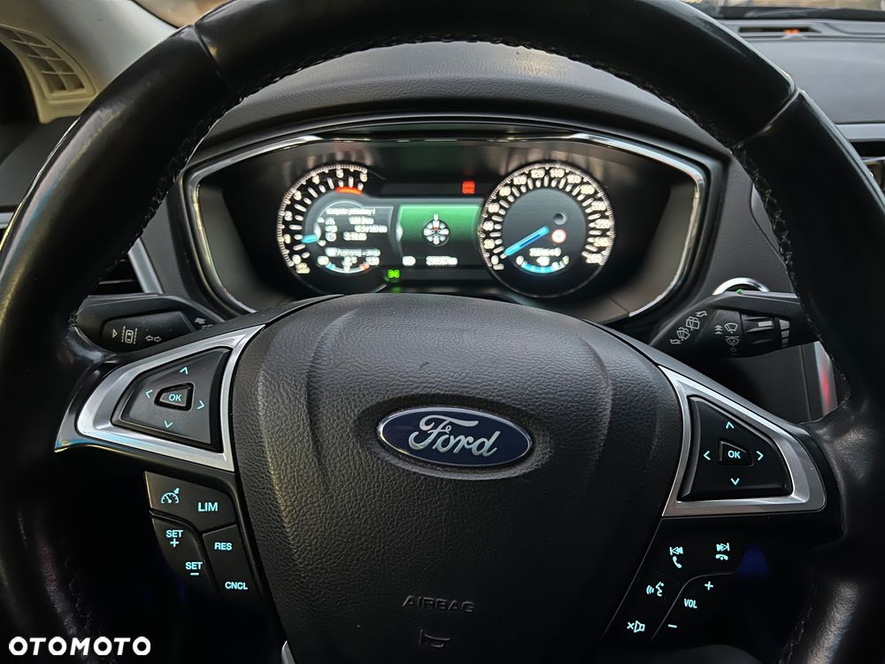 Ford Mondeo 2.0 TDCi Titanium - 16