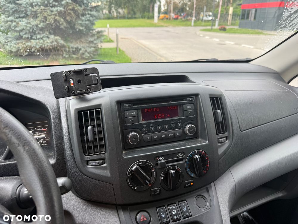 Nissan NV200 - 14