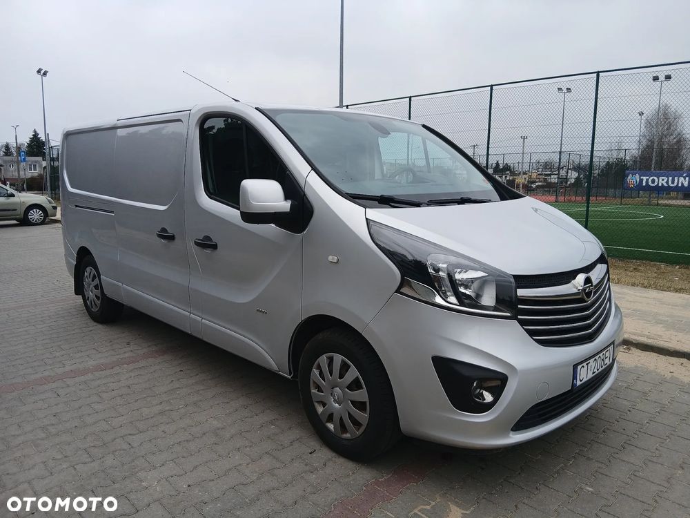 Opel Vivaro - 12
