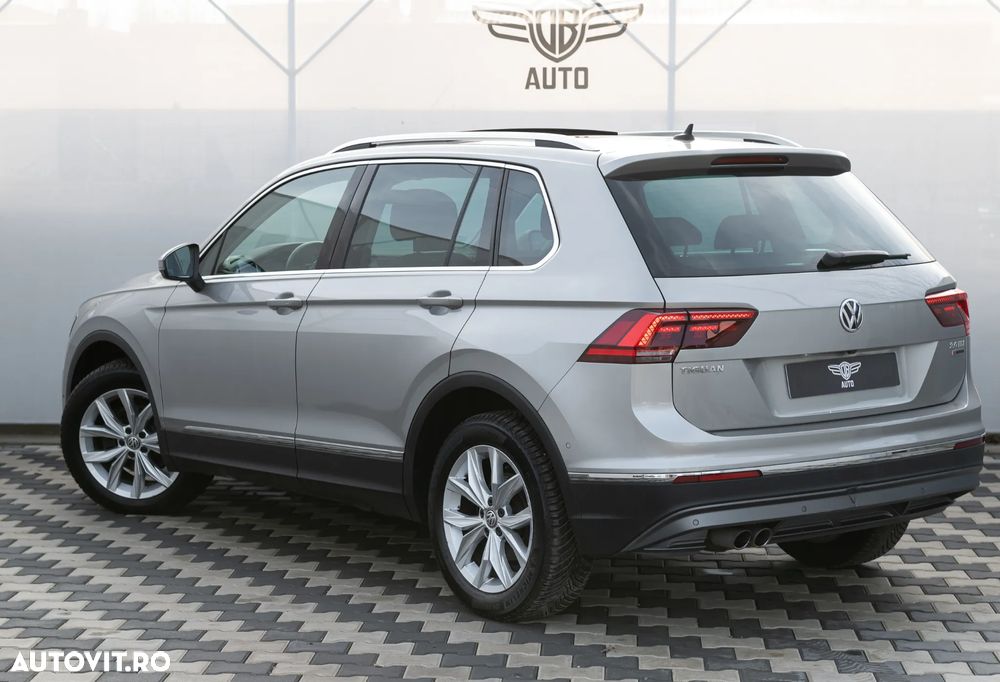 Volkswagen Tiguan - 10