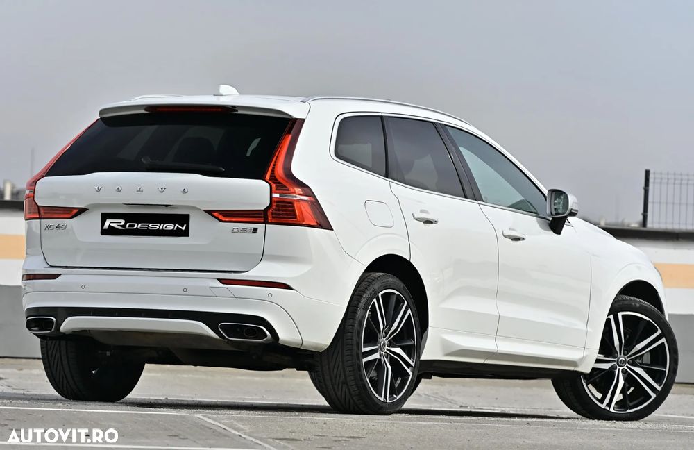 Volvo XC 60 D5 AWD Geartronic RDesign - 4