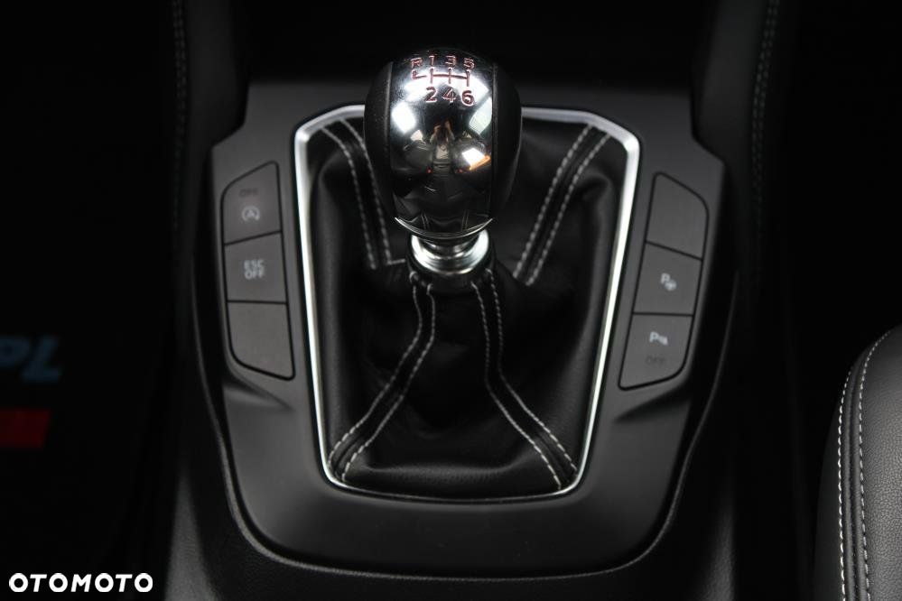 Ford Focus - 18