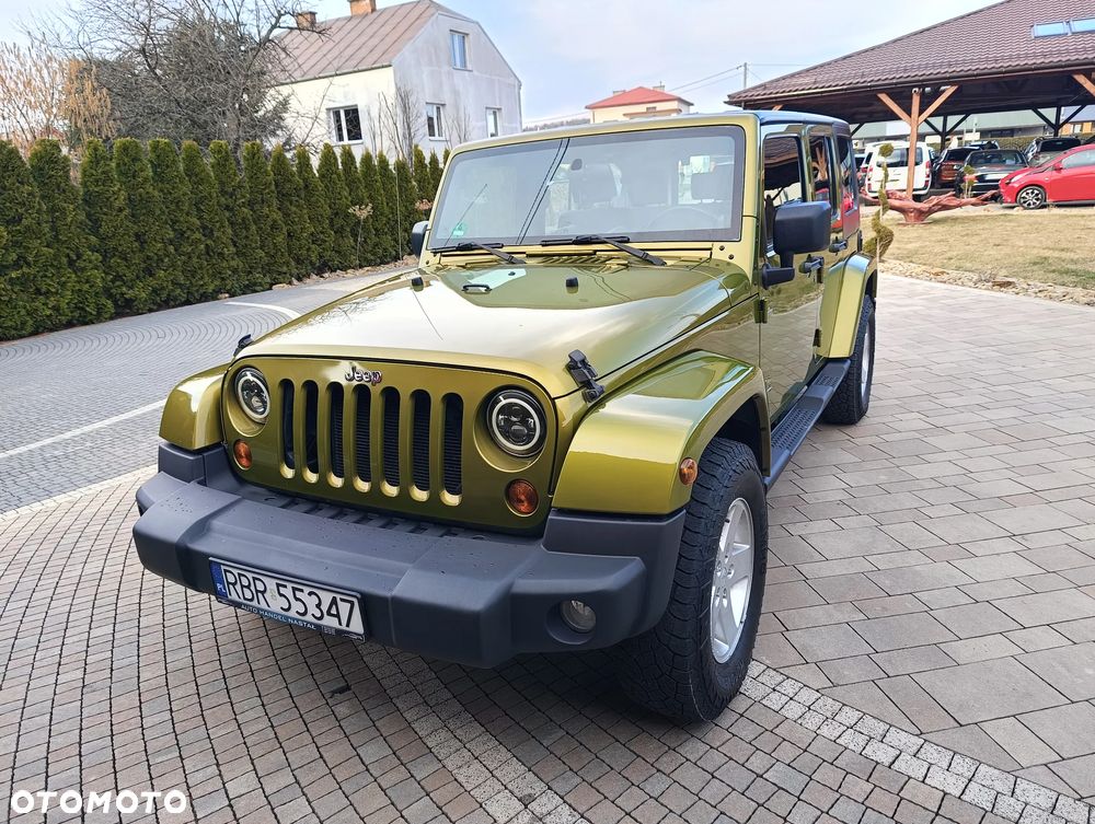 Jeep Wrangler Unlimited 3.8 Automatik Sahara - 9