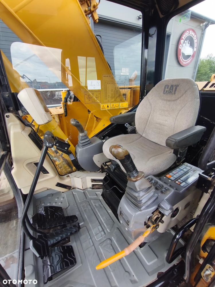 Caterpillar 321C LCR - 11