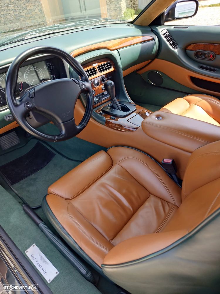 Aston Martin DB7 Vantage Volante - 33