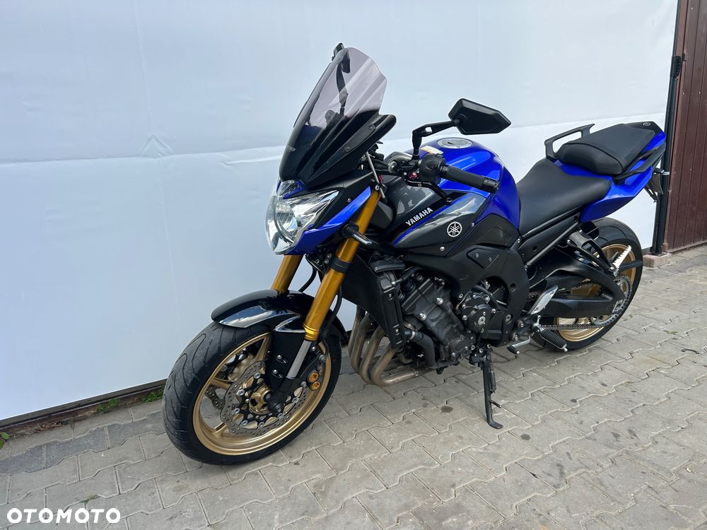 Yamaha FZ8 - 1