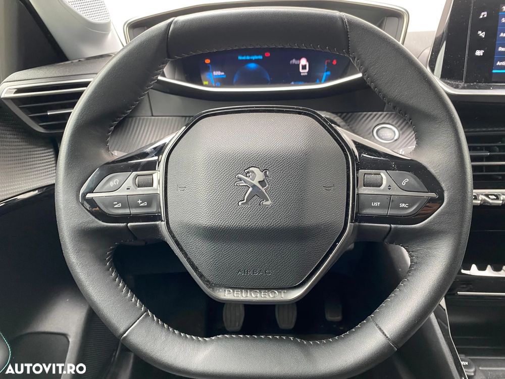 Peugeot 208 1.2 L PureTech STT Allure Pack - 10