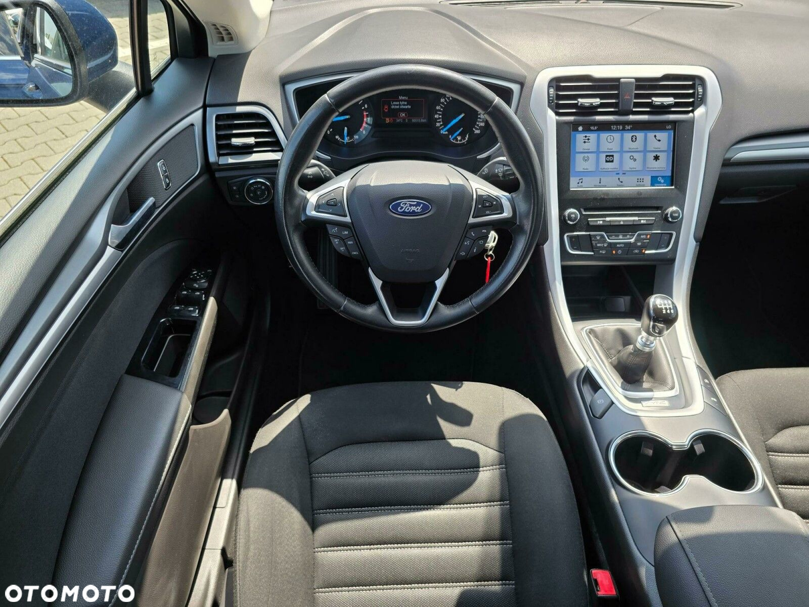 Ford Mondeo 1.5 EcoBoost Trend - 13