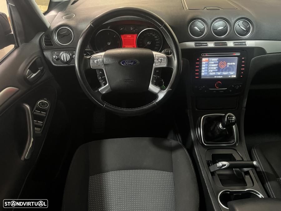 Ford Galaxy 1.6 TDCi Titanium - 21