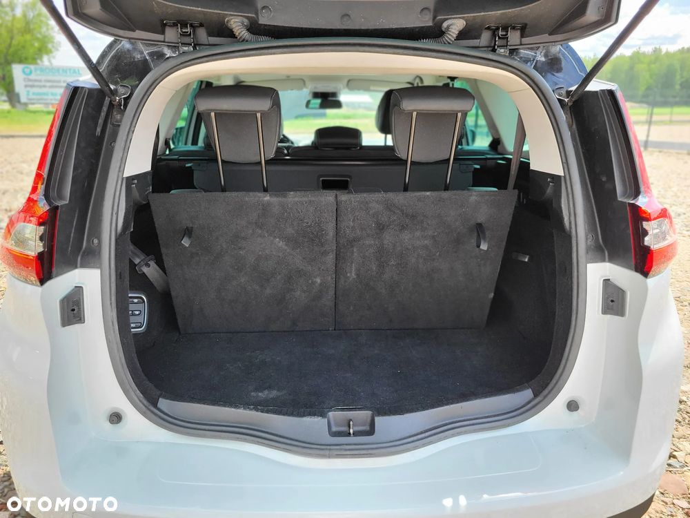 Renault Scenic - 19