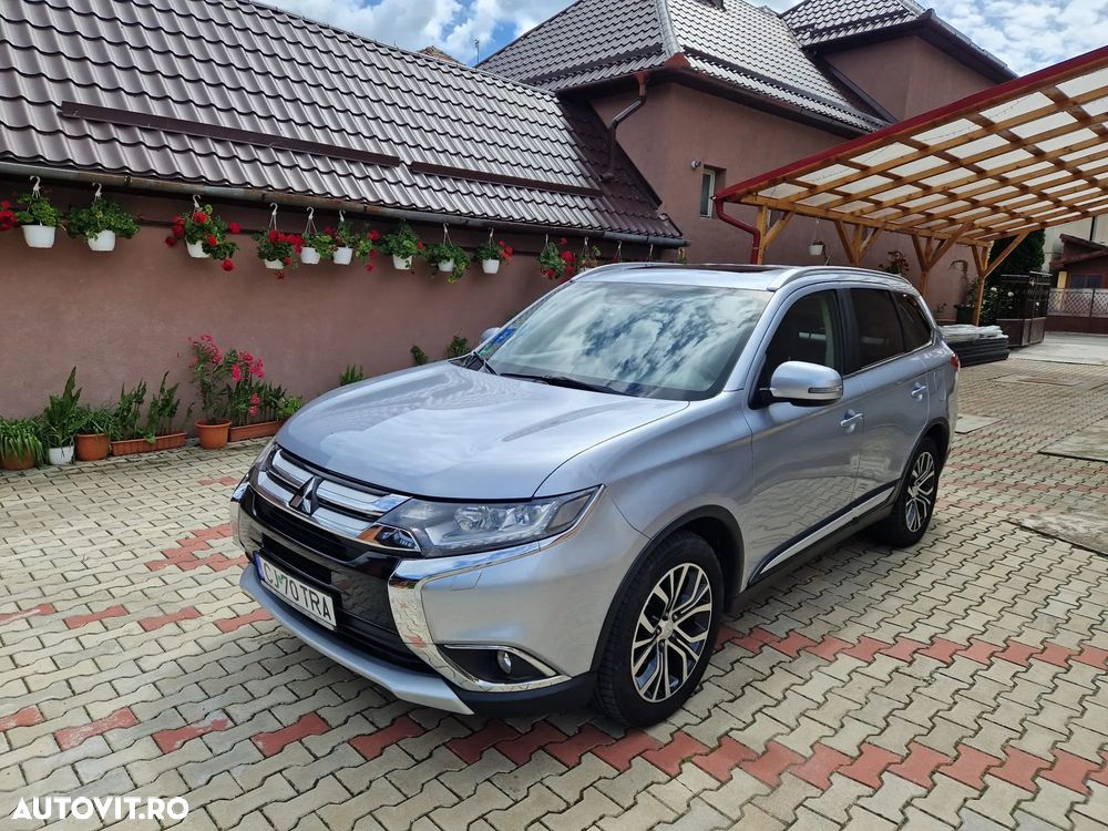 Mitsubishi Outlander 2.2 DI-D 4WD Automatik Top - 2