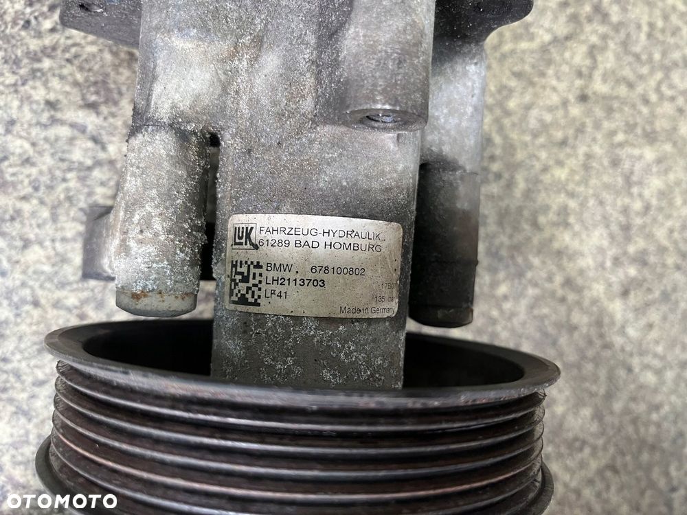 Pompa wspomagania kolko zbiorniczek weze BMW X5 E70 3.0 3.5 D M57N2 E71 X6 - 8