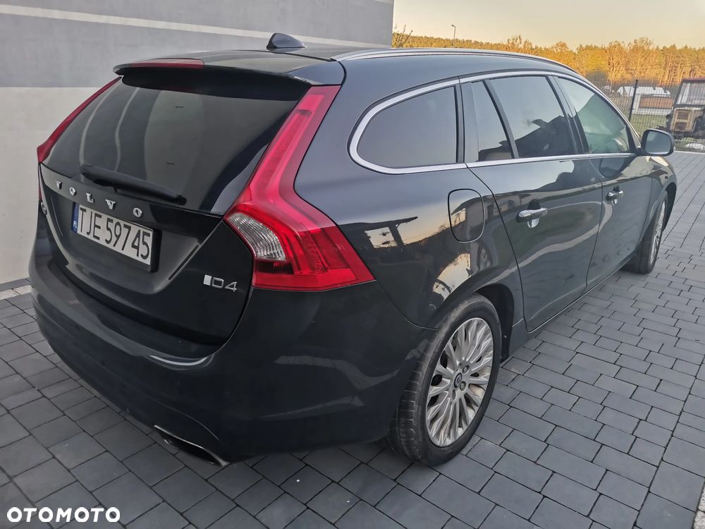 Volvo V60 D4 Drive-E Summum - 4