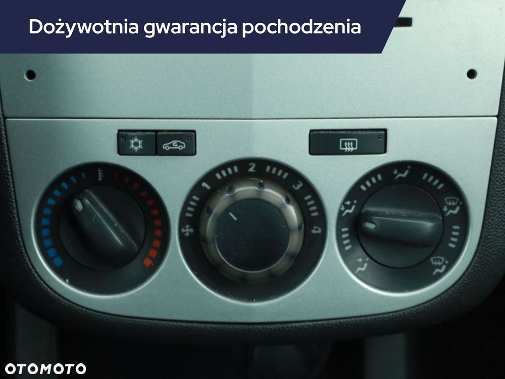 Opel Corsa - 13