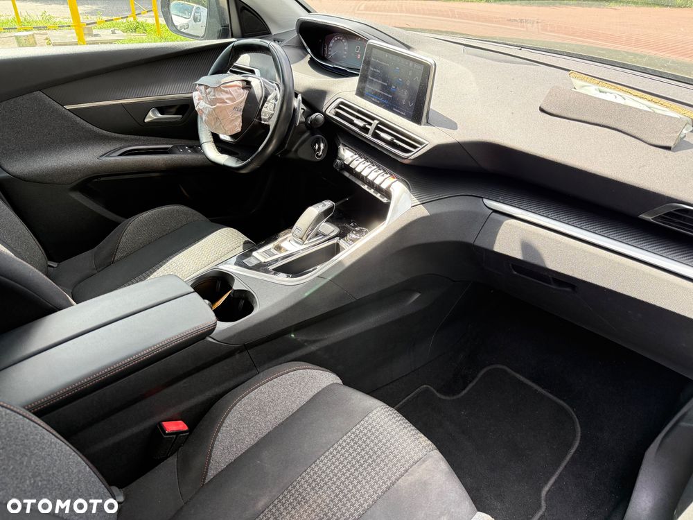 Peugeot 3008 1.5 BlueHDi Allure Pack S&S EAT8 - 7
