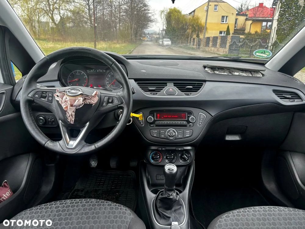 Opel Corsa 1.2 16V Edition - 4