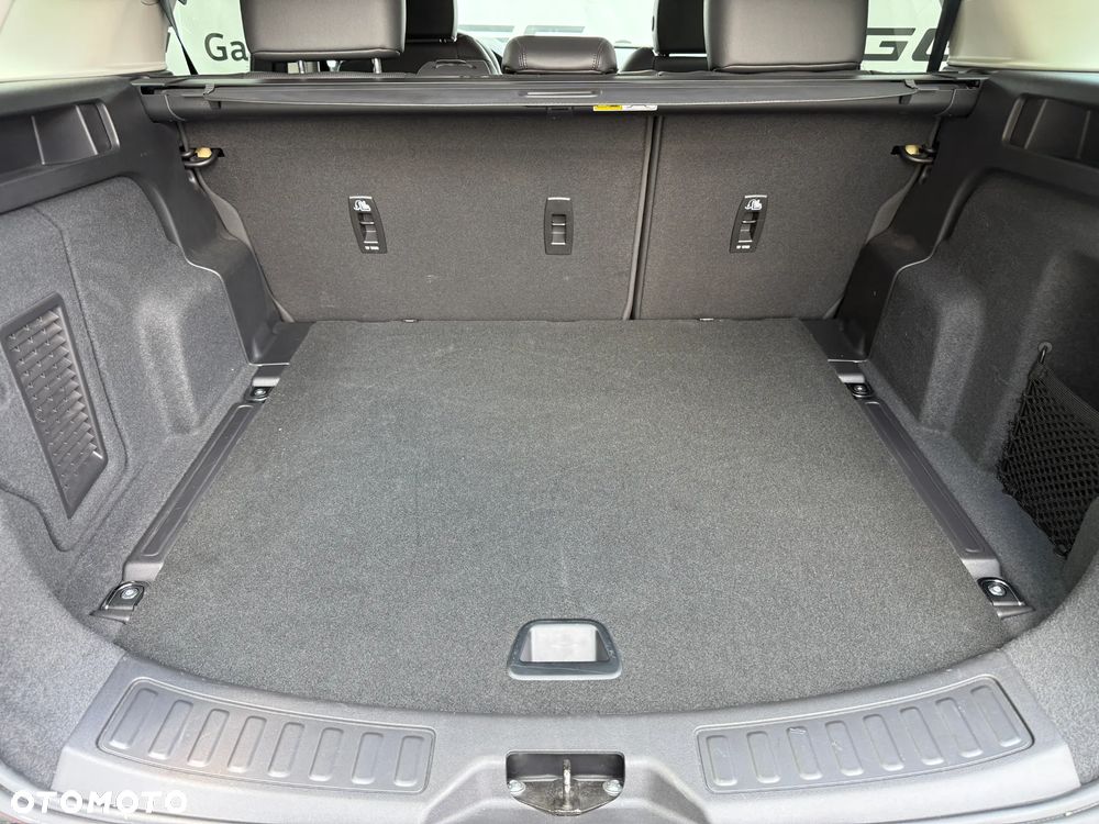 Land Rover Discovery Sport 2.0 D200 mHEV S - 20