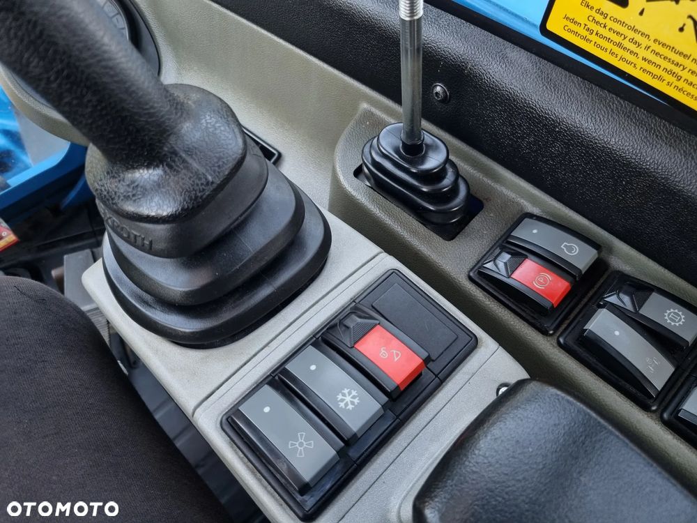 Wacker Neuson 6503 wersja 7 Koparka Kołowa 8 ton 3x łamane ramie Tylko 929 mtg jak Nowa z Salonu 2015r Import Norwegia Silnik YANMAR zero luzów wycieków 2 łyżki Okazja KLIMA Pompa ON - 33