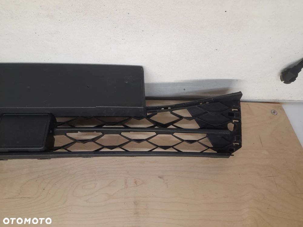 SEAT LEON IV 4 KRATKA ŚRODKOWA ATRAPA GRILL ZDERZAKA PRZÓD 5FA853667 - 3