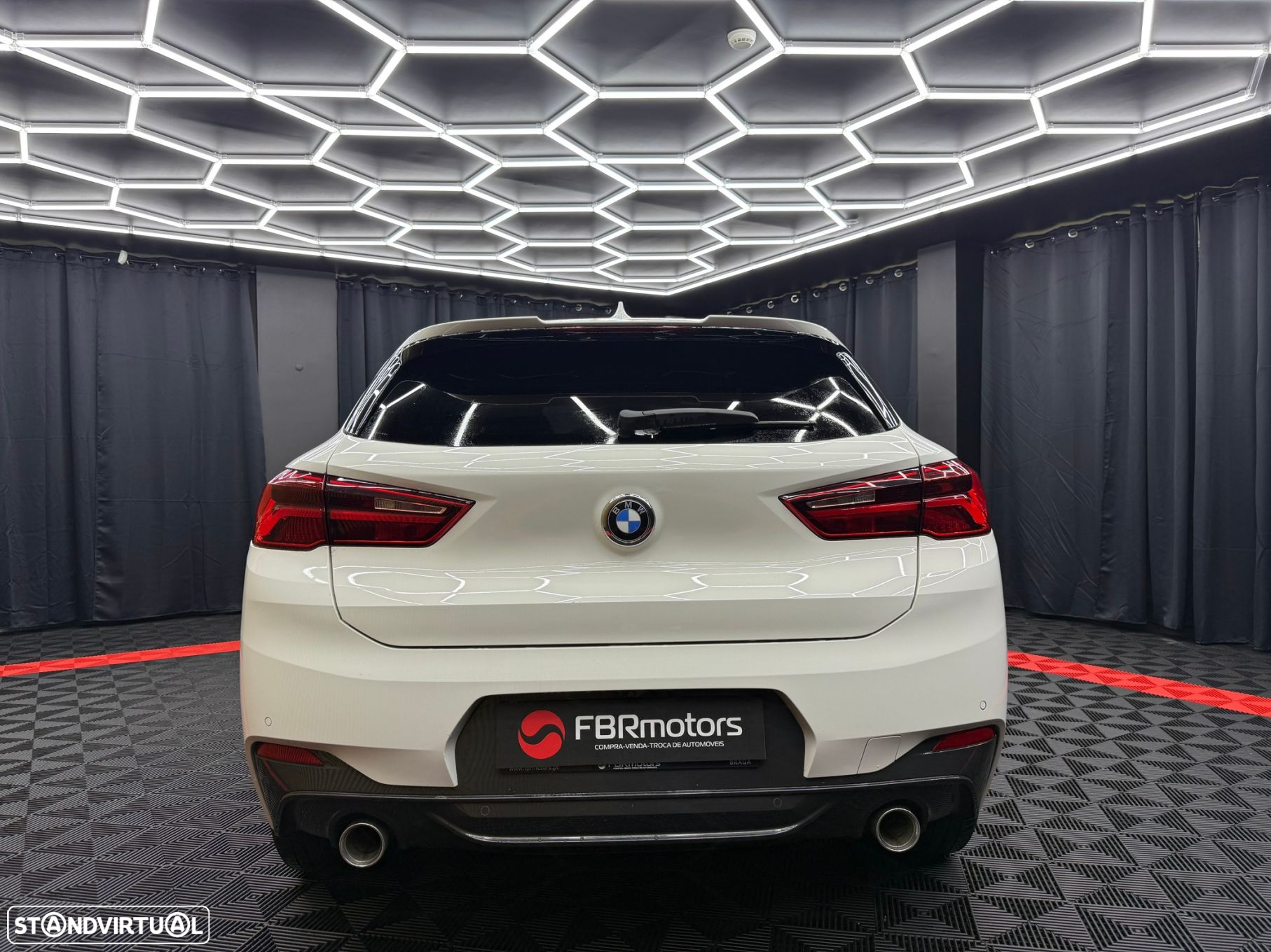 BMW X2 18 d xDrive Auto Pack M - 9