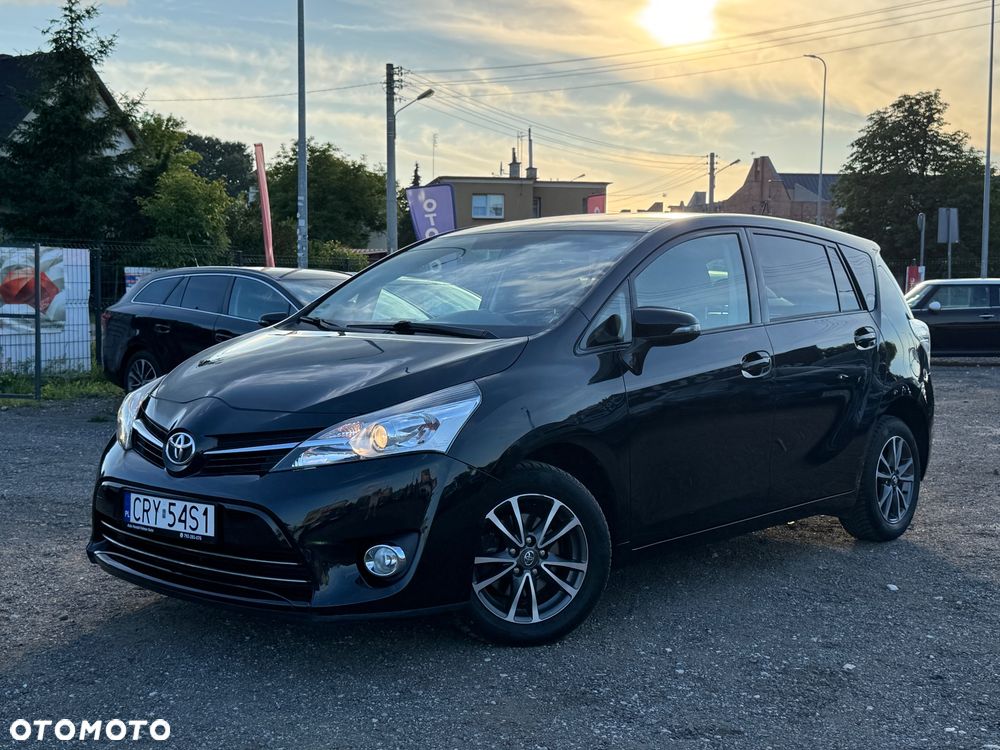 Toyota Verso 2.0 D-4D Prestige - 11