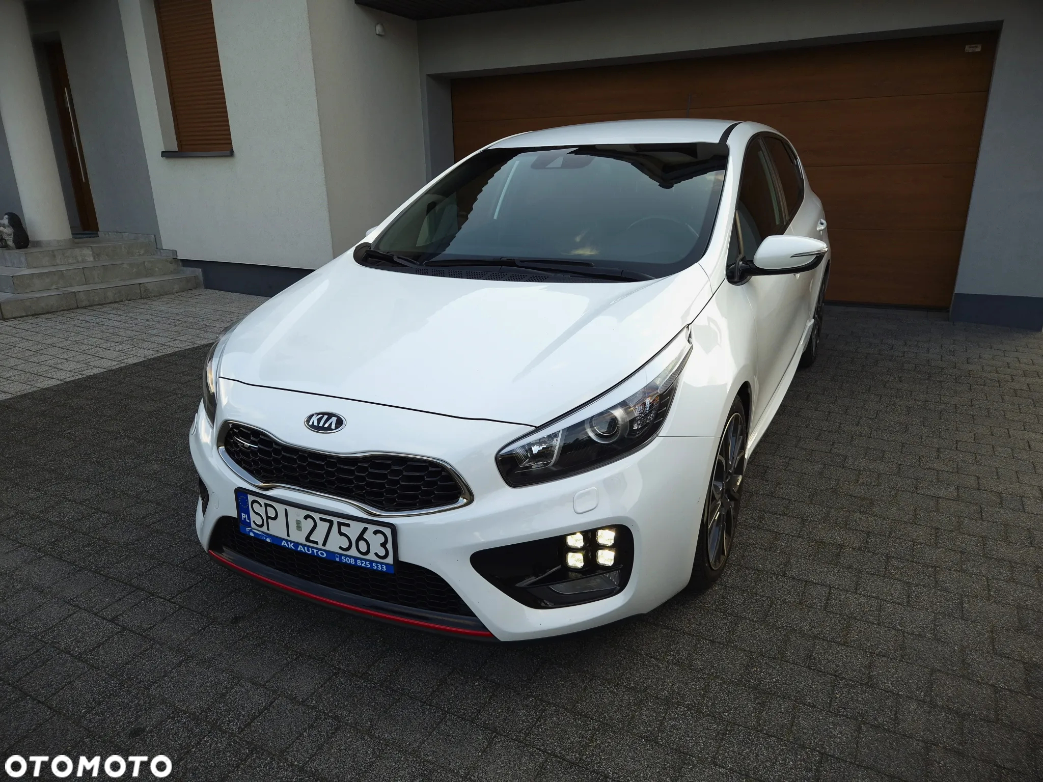 Kia Ceed 1.6 T-GDI GT-Track - 3