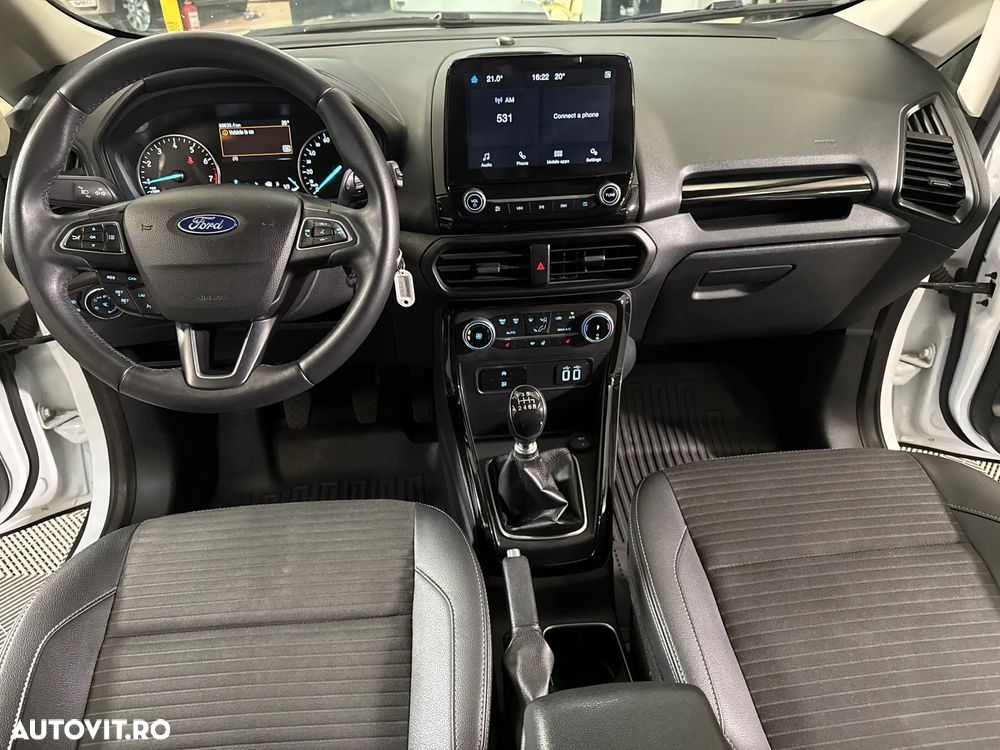 Ford EcoSport - 10