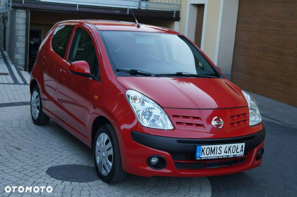 Nissan Pixo