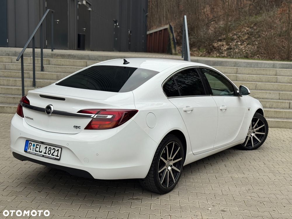 Opel Insignia 2.0 CDTI Sport - 16