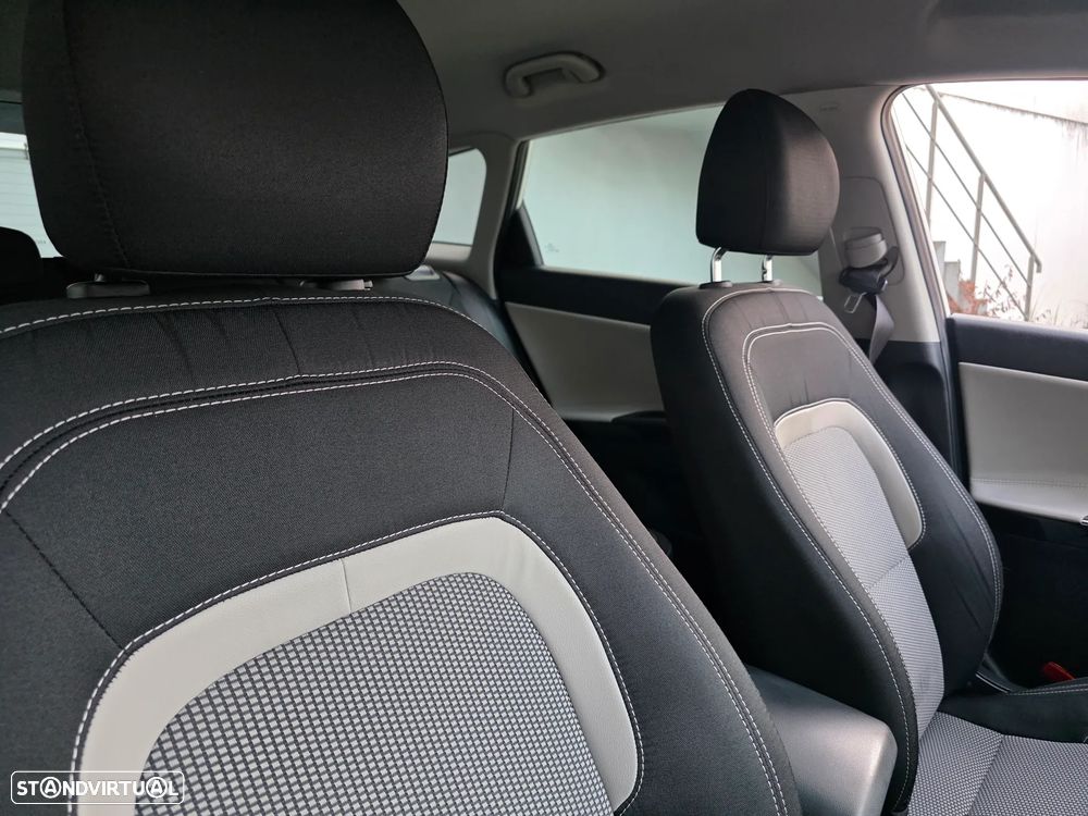 Kia Ceed SW 1.6 CRDi TX Sport - 48