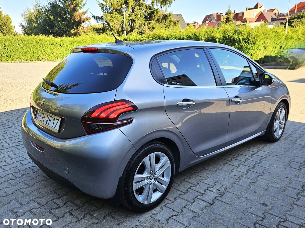 Peugeot 208 PureTech 82 Start & Stop Style - 4