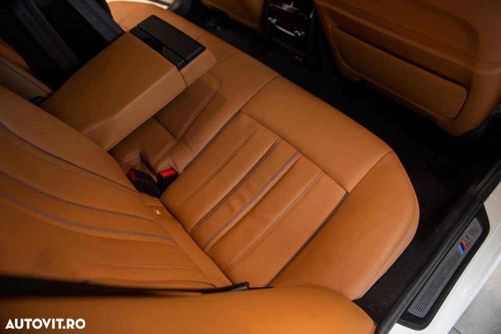 BMW Seria 5 520d xDrive Aut. M Sport Edition - 34