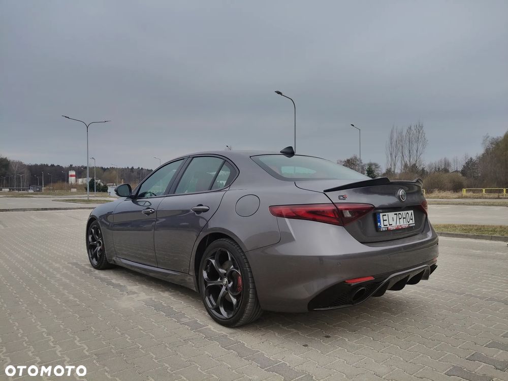 Alfa Romeo Giulia 2.0 Turbo Veloce Q4 - 3