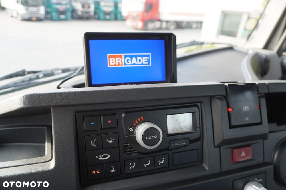 Renault C380 Comfort 6x4 / HDS Atlas 172.3E / Zasięg 12.3 m / Udźwig 6.1 t / Burtowy 17 EPAL - 28