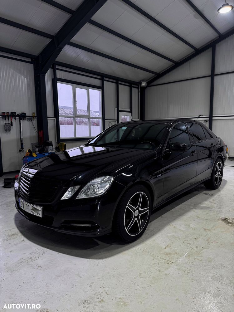 Mercedes-Benz E - 2