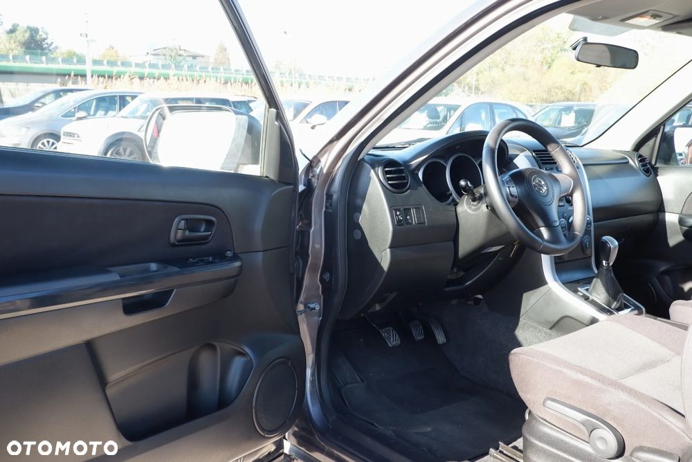 Suzuki Grand Vitara 1.6 Comfort EU5 - 21