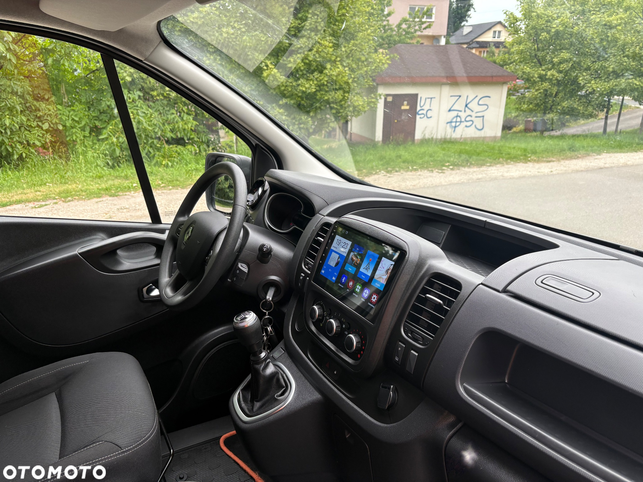 Renault TRAFIC - 15