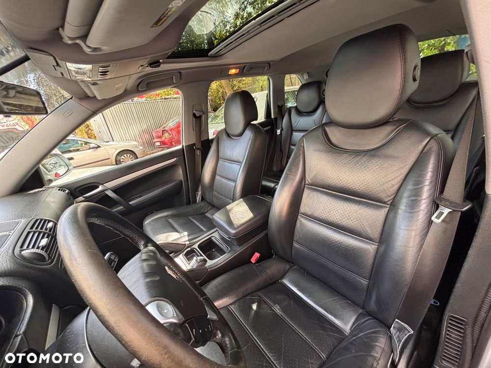 Porsche Cayenne - 6
