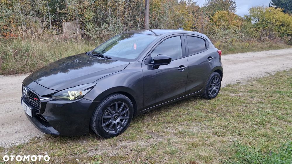 Mazda 2 - 4
