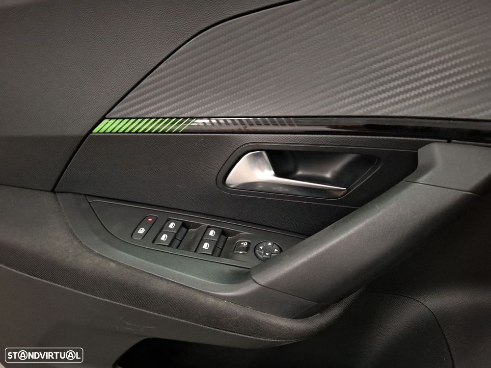 Peugeot 2008 1.2 PureTech Active - 22